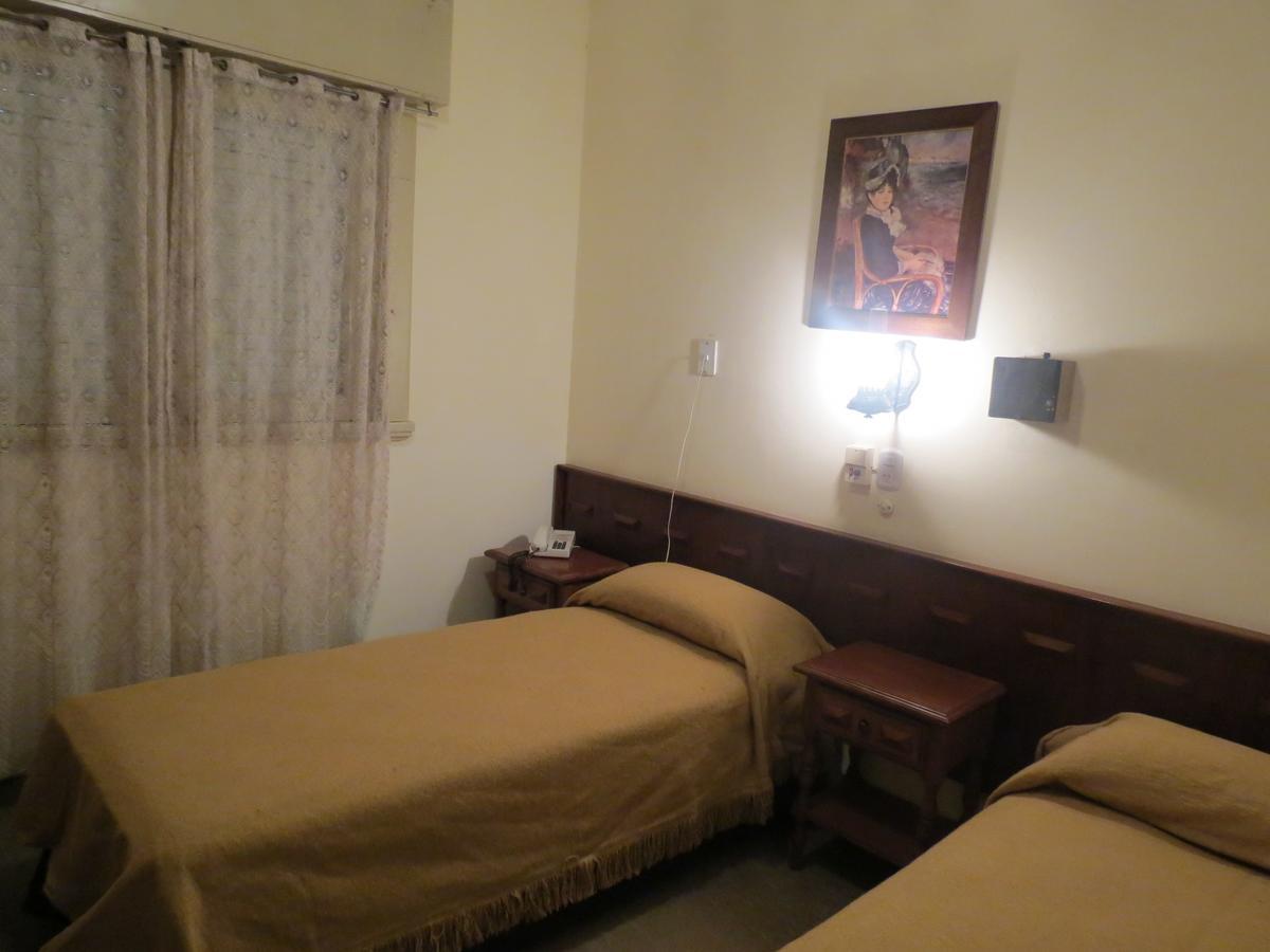 Hotel Trocadero Necochea Zewnętrze zdjęcie