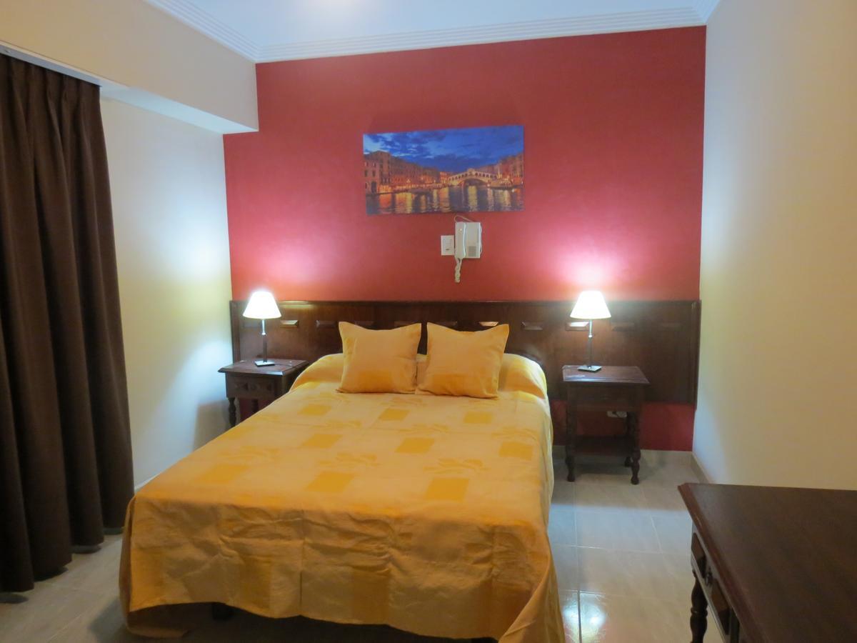 Hotel Trocadero Necochea Zewnętrze zdjęcie